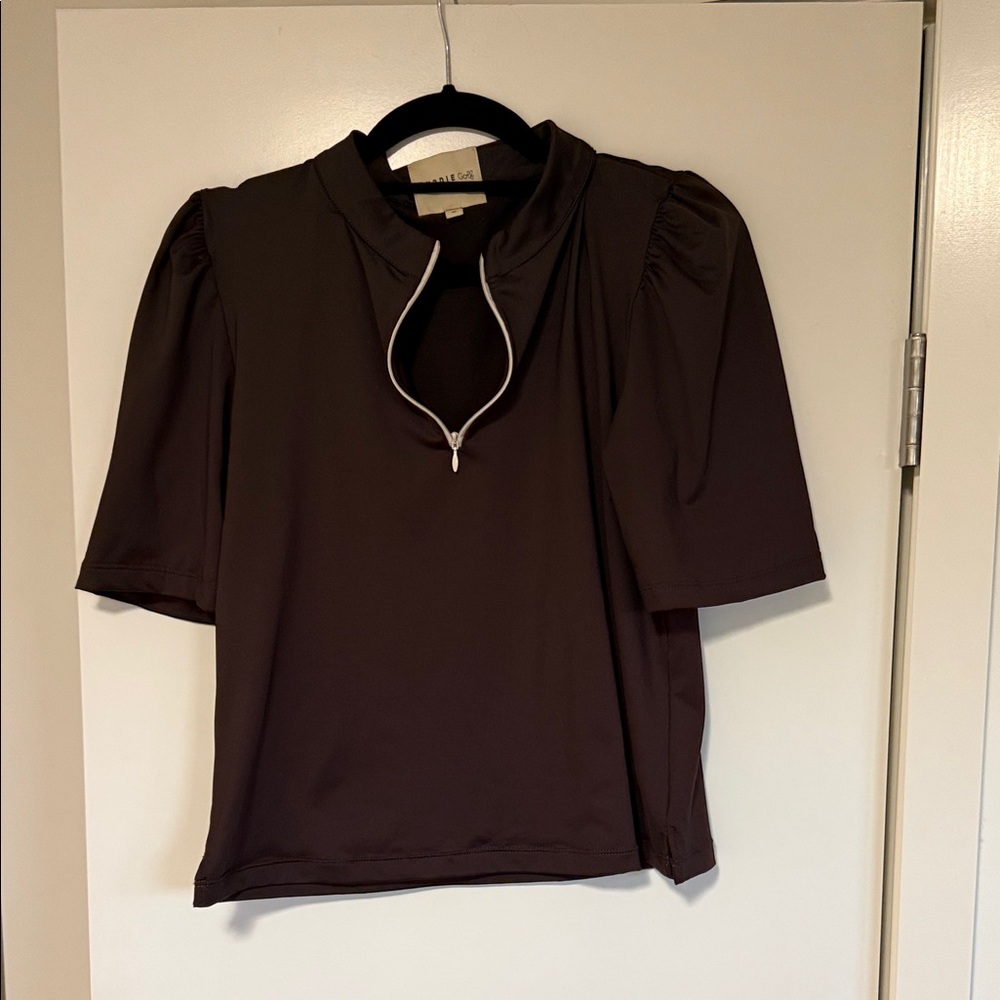 Byrdie Golf Short Sleeve Fairway Top - Brown